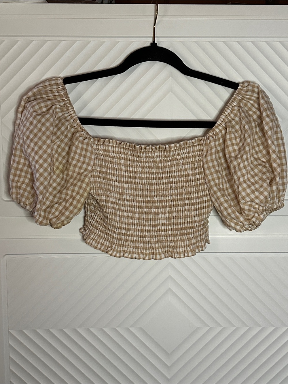 MARBLE Beige Gingham Smocked Puff-Sleeve Crop Top